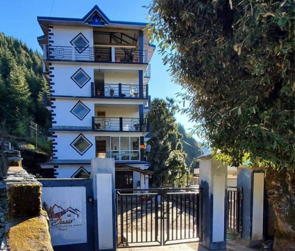 Oasis Guest House Bhagsu D'Shala Dharamshala Exteriör bild